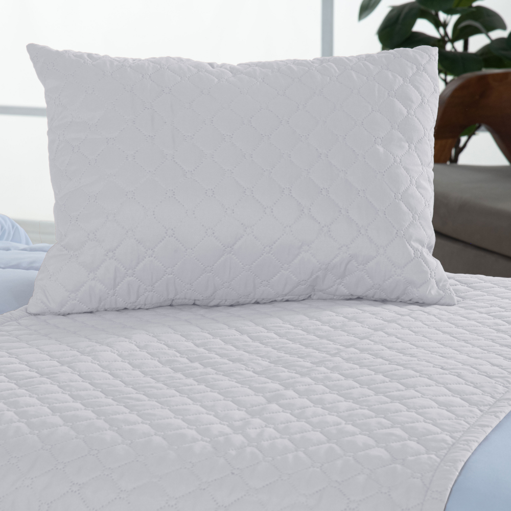 Kit Peseira Solteiro 3 Peças Microfibra Matelassê com Almofada Cheia Branco