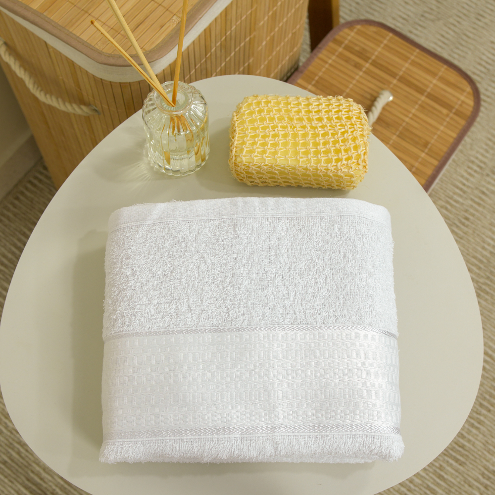 Toalha de Banho Urbane 100% Algodão 360 g/m² Felpuda Branco
