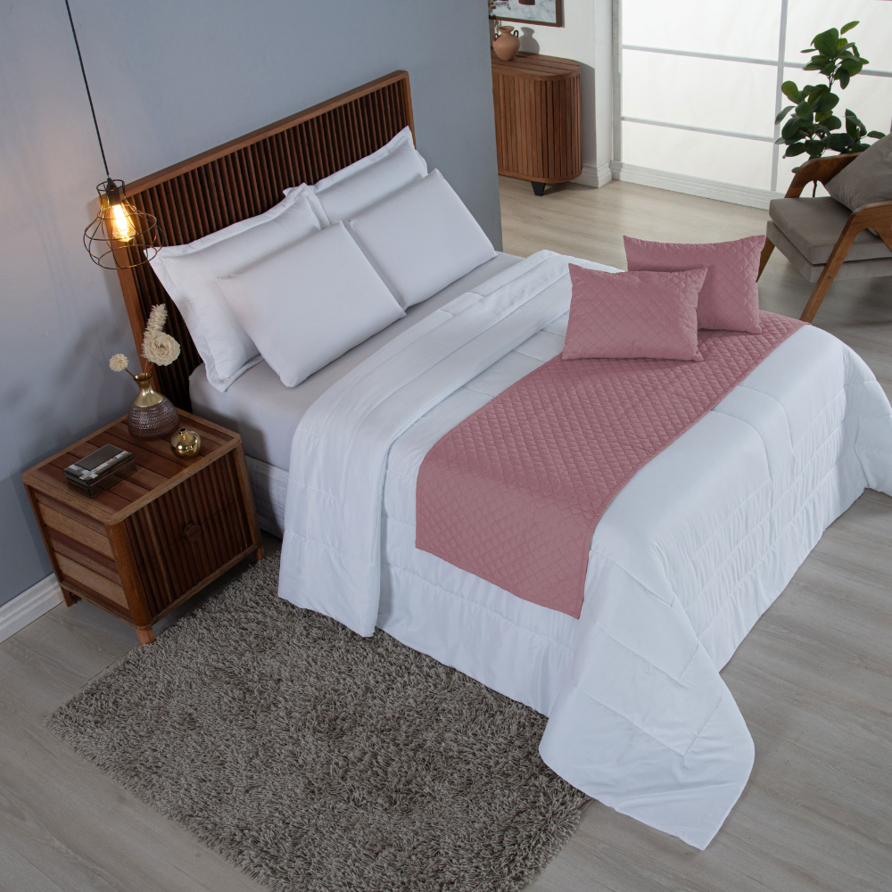 Kit Peseira Queen 5 Peças Microfibra Matelassê com Almofada Cheia Rosa