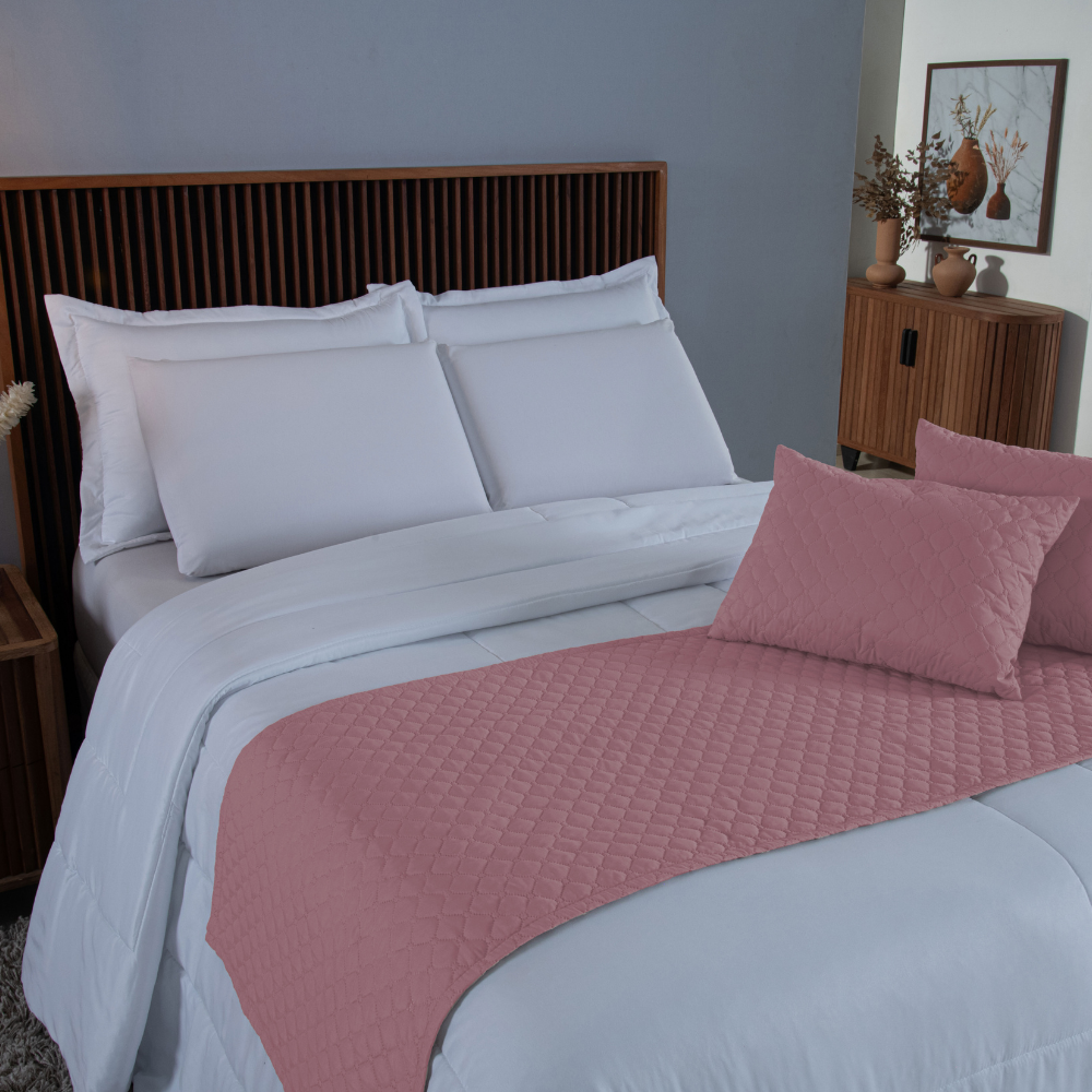 Kit Peseira Queen 5 Peças Microfibra Matelassê com Almofada Cheia Rosa