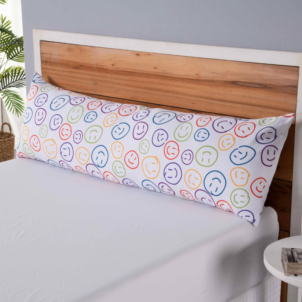 Fronha para Travesseiro Fofuxão 46 x 146 cm Microfibra com Zíper Smile