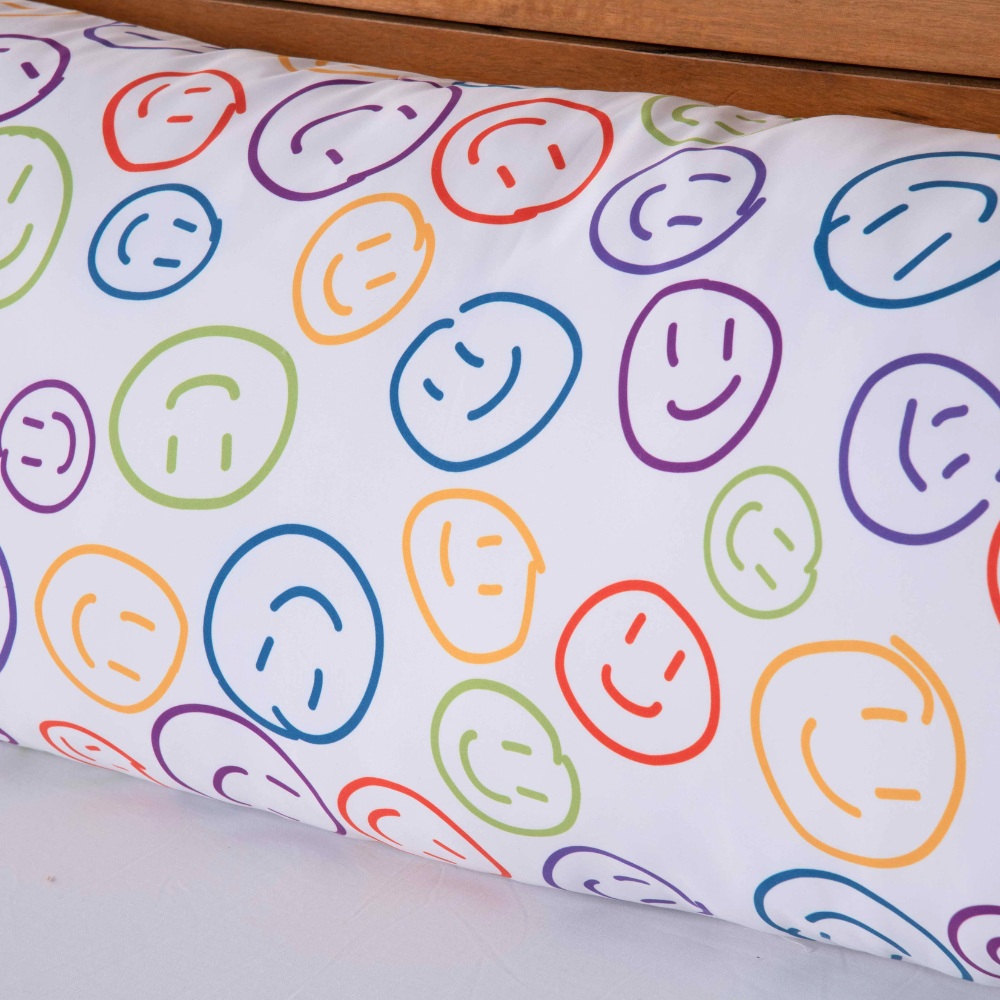 Fronha para Travesseiro Fofuxão 46 x 146 cm Microfibra com Zíper Smile